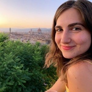 Meet your Posher, Clara